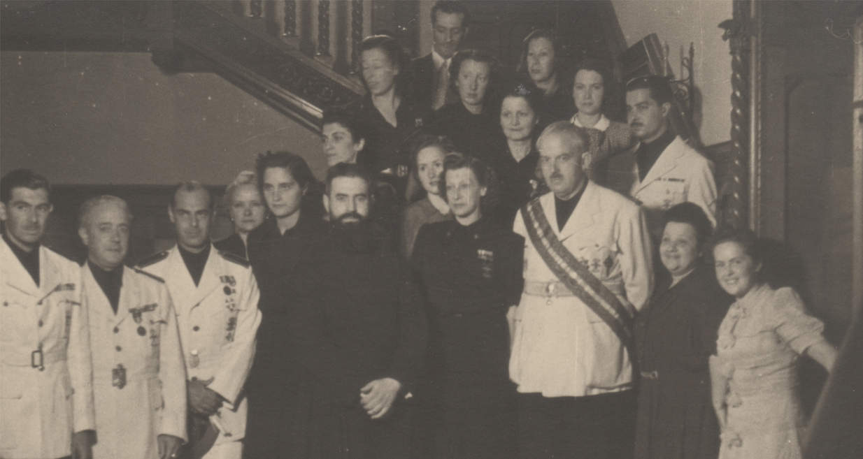 Spānijas diplomātiskās misijas kolektīvs Rumānijā, 1943. gads.